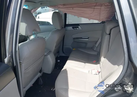 2013 Subaru Forester 2.5X Limited из США, поврежденный, VIN JF2SHAEC6DH406318